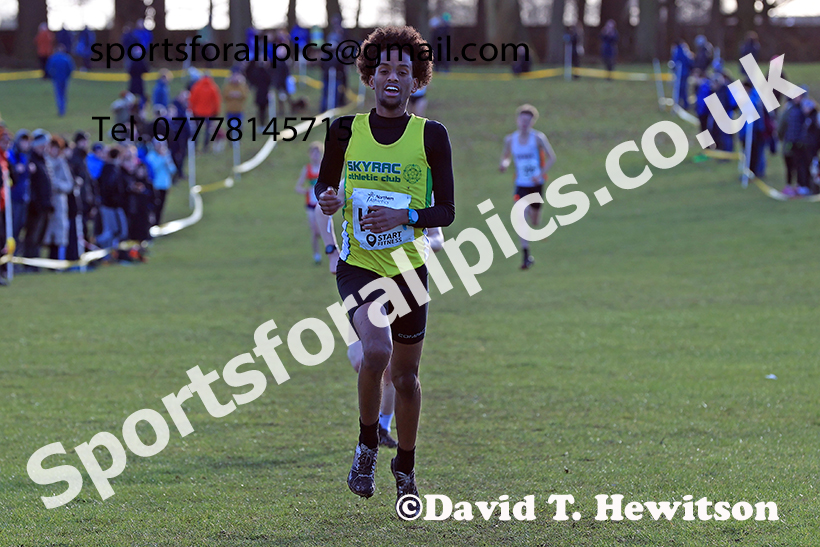 Junior mens 2025 Northern Cross Country Champs, Tatton Park, Knutsford, Cheshire. Photo: David T. Hewitson/Sports for All Pics